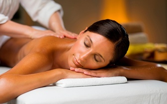 
                Massagem de Relaxamento Corpo Inteiro 60 min por 29,90€ em Algueirão!
            