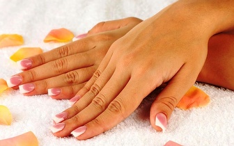 
                Aplicação de Unhas de Gel por 19€ em Odivelas!
            