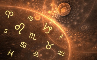 
                Curso de Astrologia Tradicional e Moderna + Mapa Astrológico Personalizado por 9€ em Alvalade!
            