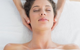 
                Peeling Químico por 29€ em Roma-Areeiro!
            