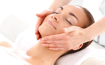 
                Microdermoabrasão com Ponta de Diamante + Massagem Craniofacial por 19€ perto da Estefânia!
            