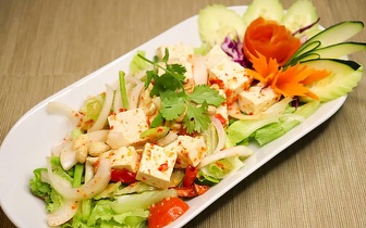 
                Comida Tailandesa com 30% de Desconto ao Almoço em Roma-Areeiro!
            