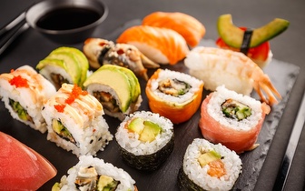 
                All You Can Eat de Sushi à la Carte + Sobremesa ao Jantar por 13,90€ na Baixa!
            