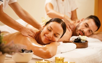 
                Massagem de Relaxamento para Casal ao Corpo Inteiro de 60min + Acolhimento em Aromaterapia por 41€ na Póvoa de Santo Adrião!
            