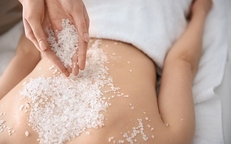
                Limpeza de Pele Profunda + Esfoliação e Hidratação Corporal por 62€ em Massamá!
            
