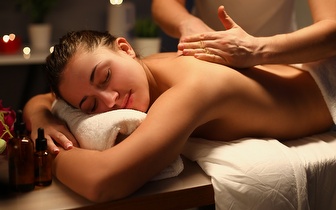 Massagem de Relaxamento ao Corpo Inteiro de 60min por 23€ em Massamá!