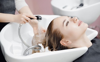 
                Madeixas + Brushing para Cabelos Curtos por 45€ nas Avenidas Novas!
            