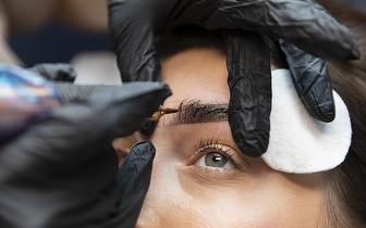 
                2 Sessões de Micropigmentação de Sobrancelhas com Microblanding por 79€ em Oeiras!
            
