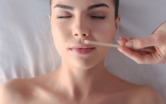 
                Depilação a Cera: Buço + Sobrancelhas por 5€ nas Laranjeiras!
            