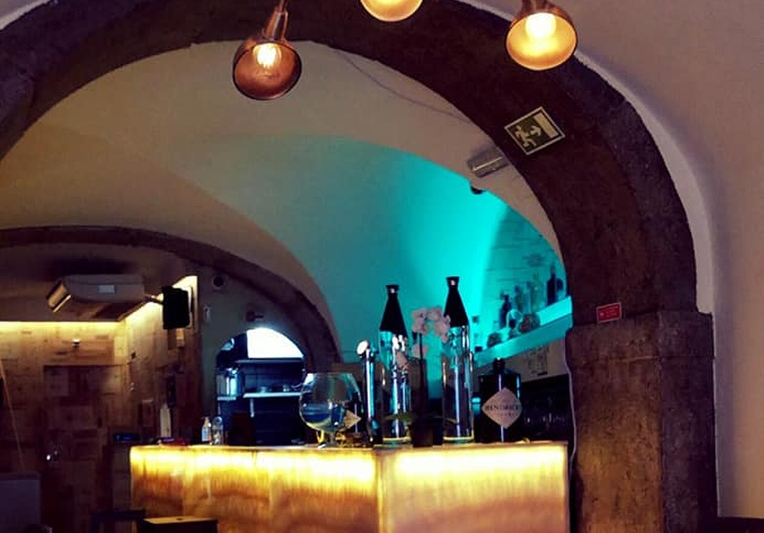 Reserva de Mesa para o Almoço e Jantar Comida Indiana no Cais do Sodré